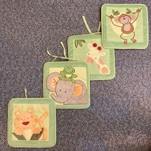 🛝⬇️ Set of 4 fun ❤️ animal pictures, multiple functional uses for little ones.